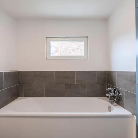 3 Bedroom House With Terrace Near Lille 4*